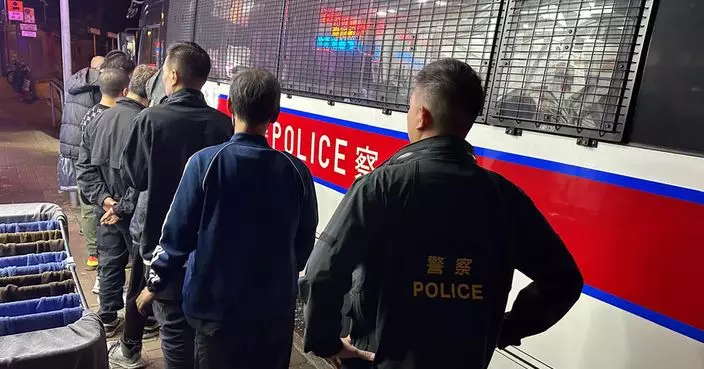 警方大埔搗破非法釣魚機賭檔 拘19男女包括一名負責人