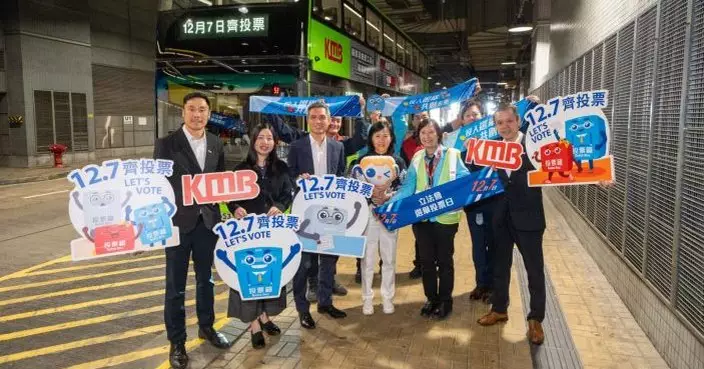 2025立法會選舉｜陳美寶荃灣西巴士站了解九巴選舉日安排   籲九巴員工積極參與投票