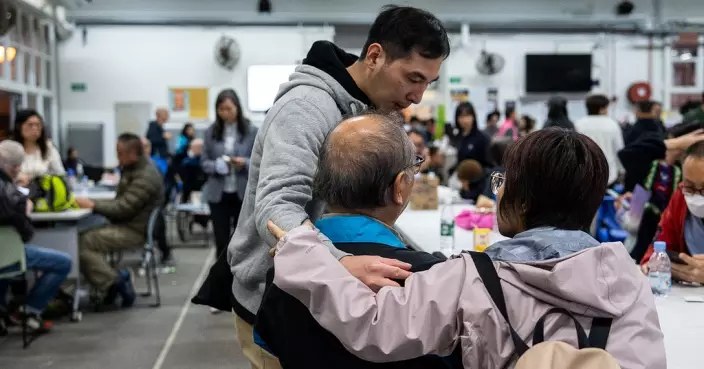 同心救災｜紅十字會派出心理急救隊進駐庇護中心　協助因親人失散而情緒波動居民