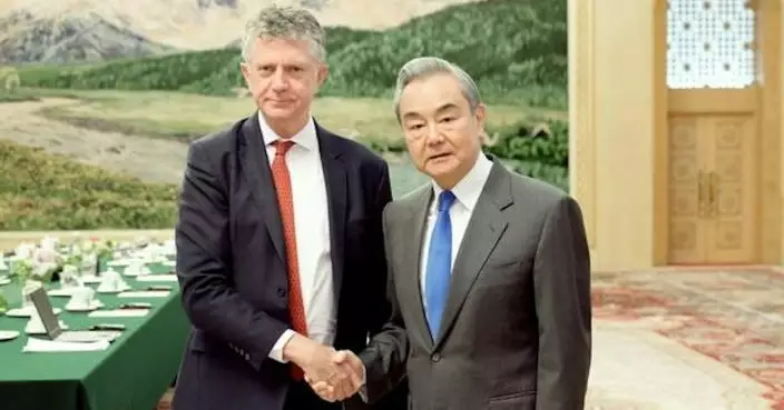 王毅與英國家安全顧問會晤 冀英方堅守一中原則捍衛二戰勝利成果