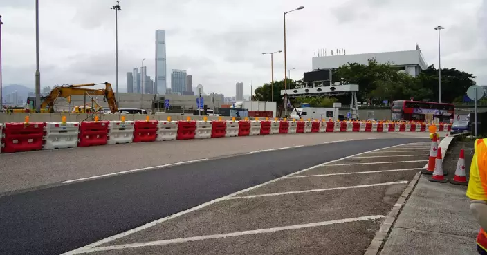 西隧港島出口增行車線11.30啟用