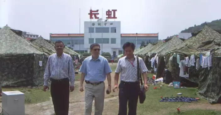 香江赤子與蜀中巨龍：楊向杰與長虹33年家國情緣