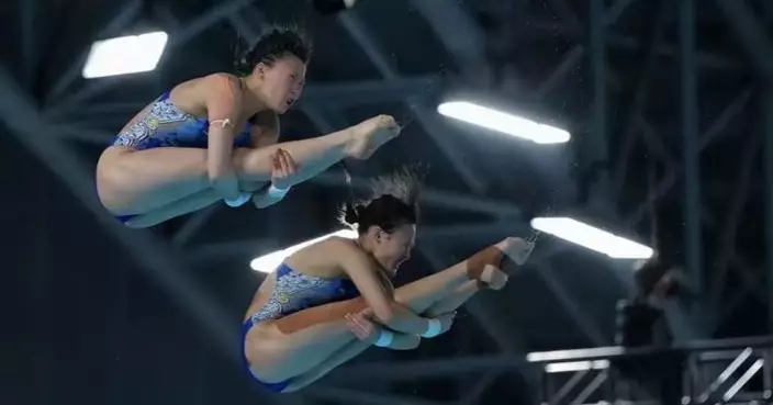 全運會｜陳芋汐與掌敏潔代表上海在女子雙人10米跳台項目奪金