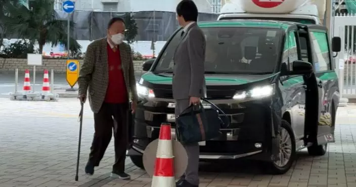 八旬「K金大王」胡楚南否認非禮女助理 官裁定罪名成立判囚2周 辯方申上訴保釋獲批