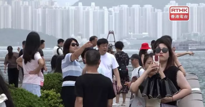 首十月訪港旅客約4100萬人次按年升12%　內地客佔76%