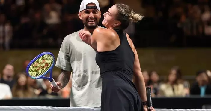 基利奧斯在網球表演賽挫「一姐」莎芭蓮卡