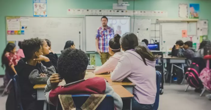 為降低教師離職率 英國基金會呼籲學校試行「4天工作制」