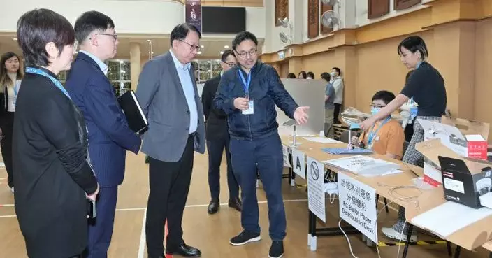 2025立法會選舉 | 陳國基巡視票站籌備情況 親身演練投票程序籲選民「早投早安心」