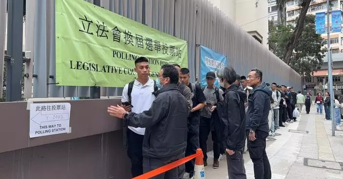 2025立法會選舉|旺角公務員投票站現人龍 選民冀保留專屬票站安排