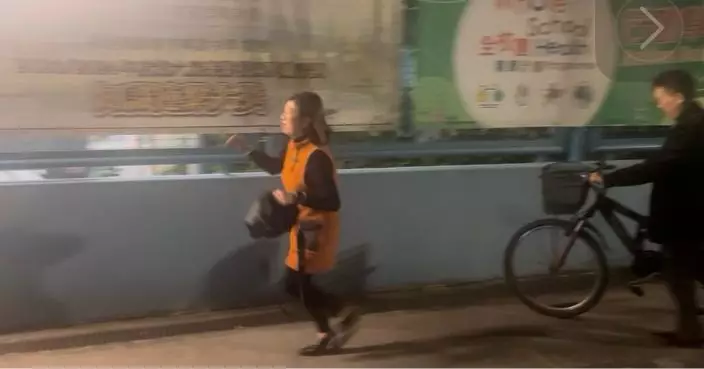 2025立法會選舉|大埔夫婦踩單車最後1分鐘趕抵票站 「想為香港出一分力」