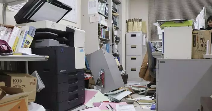 日本青森縣東部外海地震導致30人受傷 1棟住宅起火