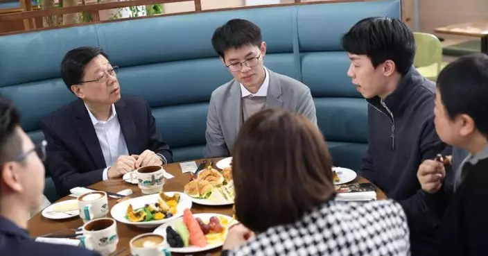 李家超與在京港青會面　鼓勵多學最先進技術推動兩地創科發展