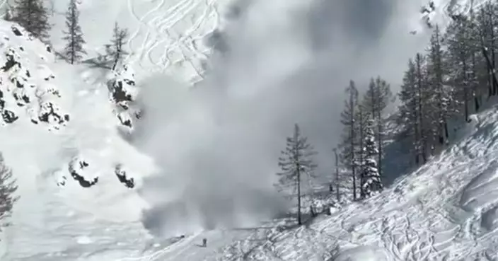 新疆喀納斯景區發生雪崩一人死亡　滑雪場部分區域索道臨時關閉