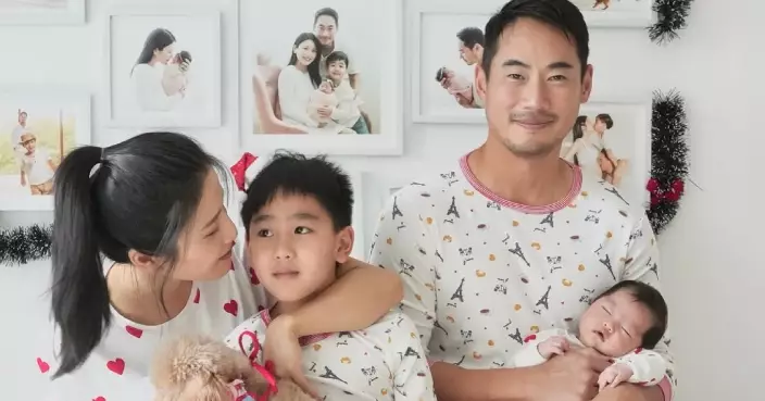二孩之母林芊妤全家拍寫真過聖誕 Coffee：無一張相係正常咁影到架