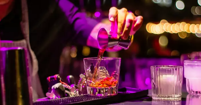 丟臉！南韓旅客在日本札幌吃霸王餐 拒付174元還撞破玻璃門