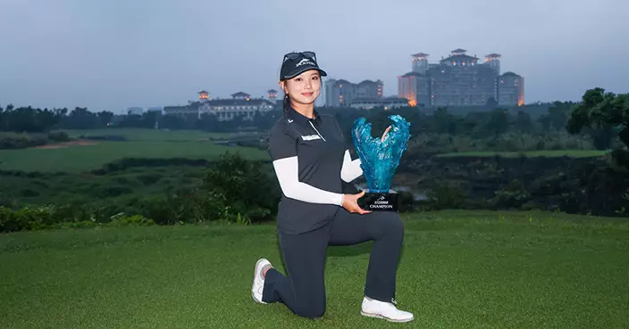 女子中巡錦標賽壓軸戰  石昱莉7鳥奪首冠兼封后 王梓萱驚喜登獎金王