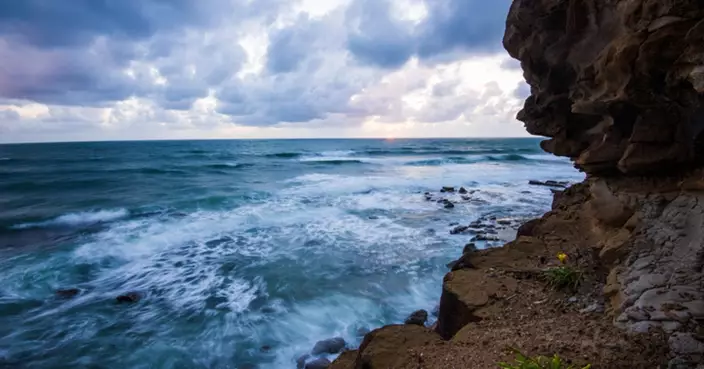 搏命打卡再出事！ 澳洲少女崖邊觀景台拍照 30米高處失足墮下頭部重創亡