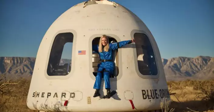 德國輪椅工程師搭乘藍色起源上太空　成為首位進入太空輪椅用家