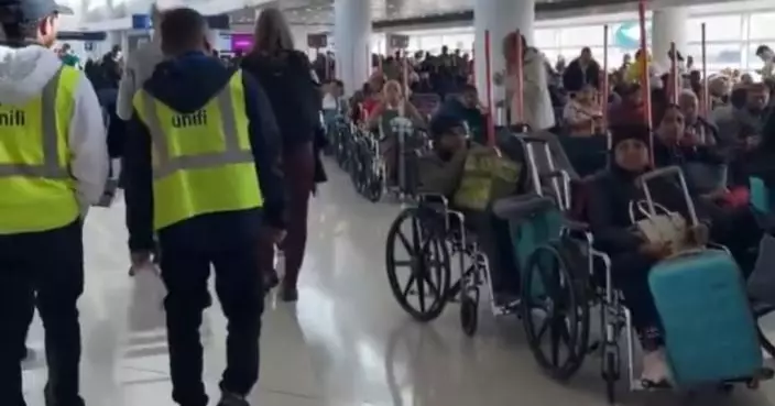 輪椅排到成條龍　優先登機被當捷徑　多國航班陷制度濫用爭議