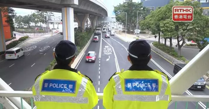 啟德隧道不能直上觀塘繞道　當局增警告標誌提醒車輛勿駛入巴士線