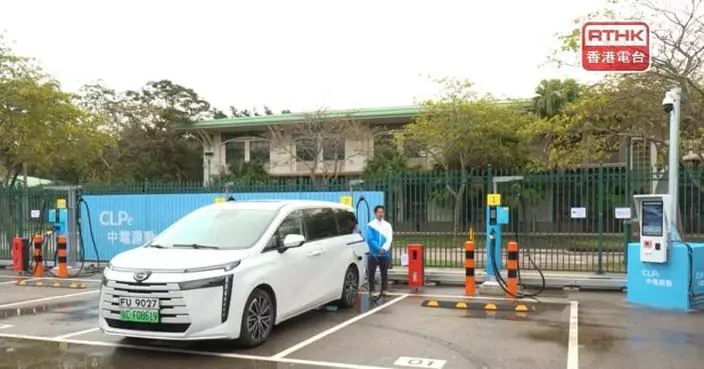 粵車南下旅客稱電動車於大嶼山充電可安心　車上檢過關順利