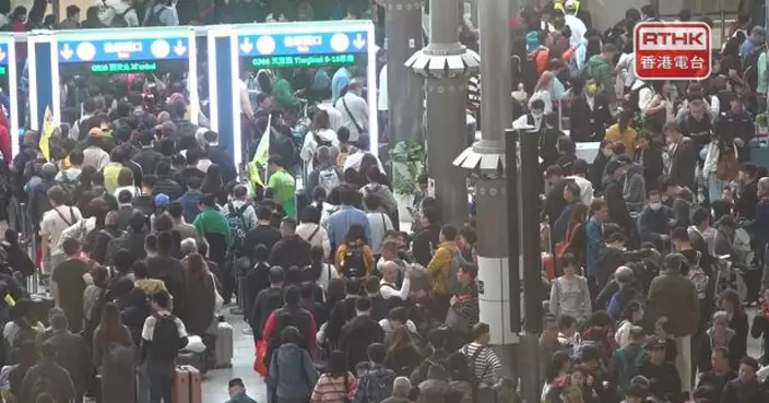 逾125萬人次昨出入境　79.5萬人次出境45.7萬人次入境