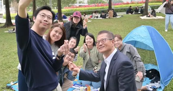 陳茂波展望明年本港經濟可保持良好勢頭　更積極對接國家發展戰略