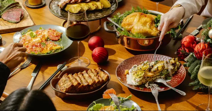 尖沙咀金普頓酒店首個節日美饌季 點亮維港冬夜