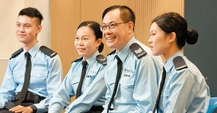 《警聲》：一家四口同披警服　兩代人潤物無聲堅守對輔警制服承諾