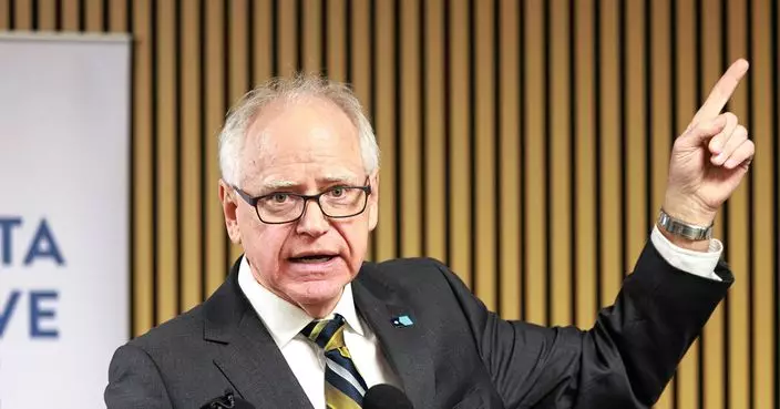 聯邦政府調查女子被擊斃案 美明尼蘇達州長指很難得出公平結果