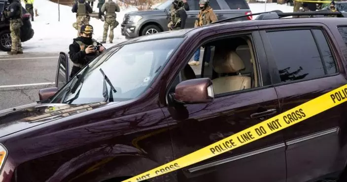 明尼阿波利斯市長要求讓州參與調查聯邦執法人員開槍打死女子