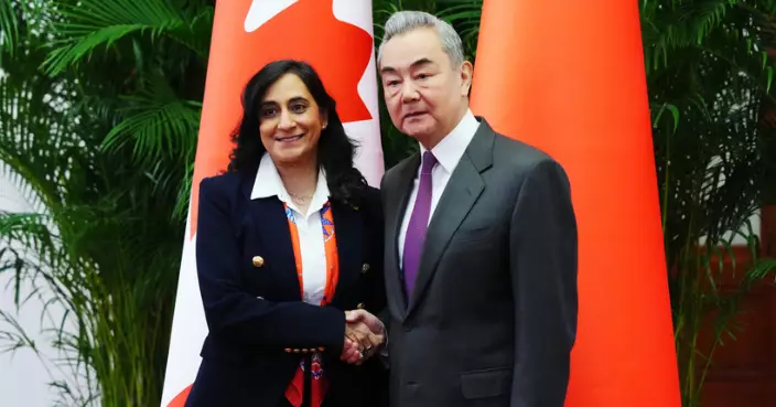 王毅晤加國外長阿南德 指兩國應理性友善包容看待對方