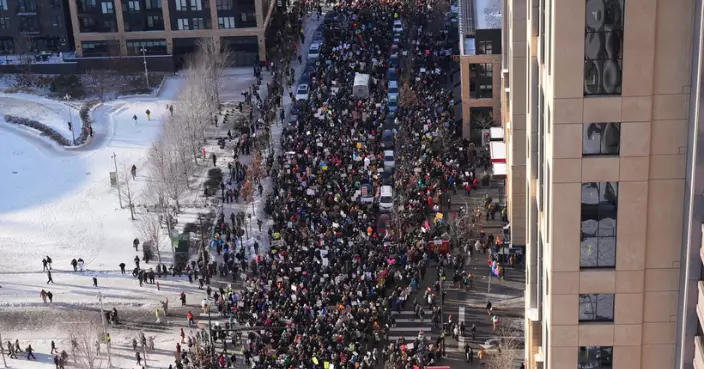 美國明尼蘇達州再爆示威 抗議非法移民執法行動多人被捕