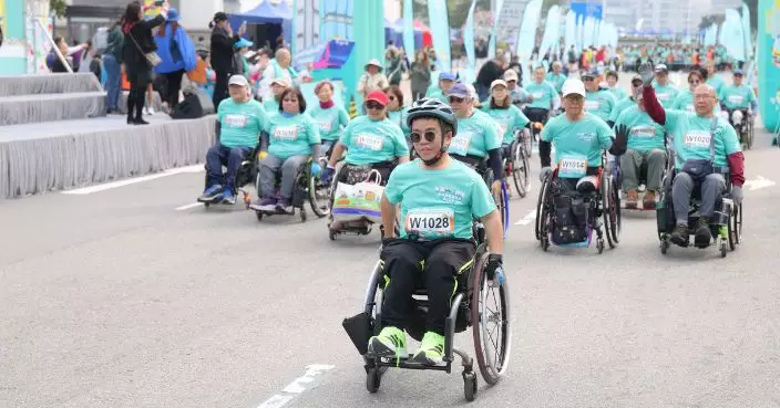 5000跑手參加恒基X博愛中環海濱慈善跑 彰顯傷健共融長幼同樂