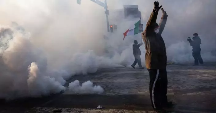 明尼蘇達再有公民被執法者擊斃觸發抗議 當局使用橡膠子彈催淚彈驅散