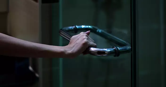 「暗房沐浴」成助眠新趨勢 專家指低光配合溫水或有助入睡