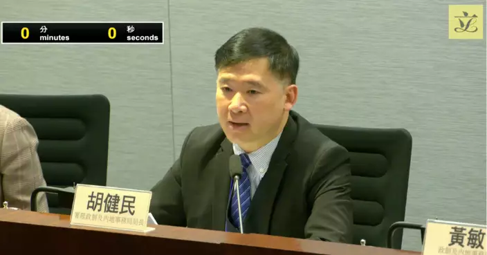 胡健民﹕駐內地辦人員不論是否公務員 都需遵守指引規定