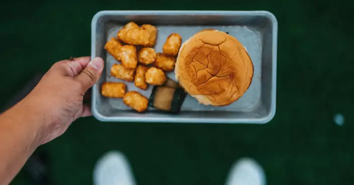 薯仔「口感似番梘」？愛爾蘭免費校餐計劃爆醜聞 七成食物直入垃圾桶