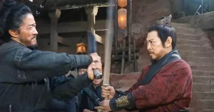 鏢人：風起大漠｜李連杰時隔15年重返武俠 聯手吳京謝霆鋒惠英紅掀起大漠江湖風暴