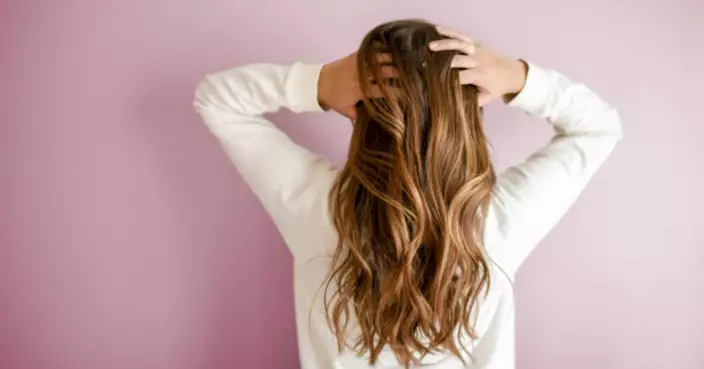 因假髮廠商稅務糾紛！英法院突破性裁決：女性重度脫髮可認定為殘障