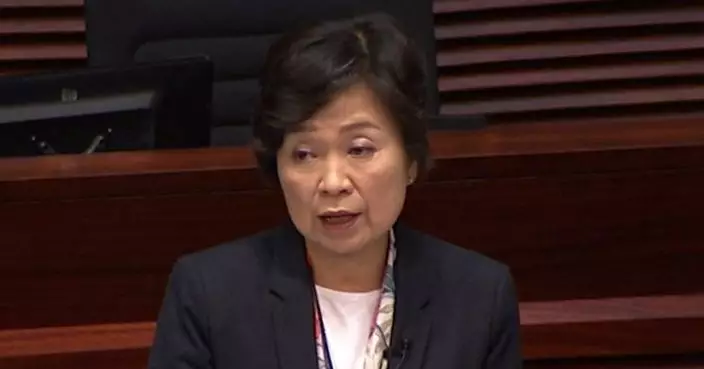 議員關注教師執業證書進修時數要求　蔡若蓮認為達標沒難度