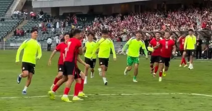 賀歲盃港隊12碼5射全中捧盃　逾1.4萬人入場觀賽