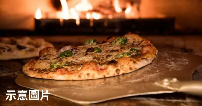 2度闖曾任職pizza店 美漢製10薄餅私自售賣遭拘捕 警方都話離奇