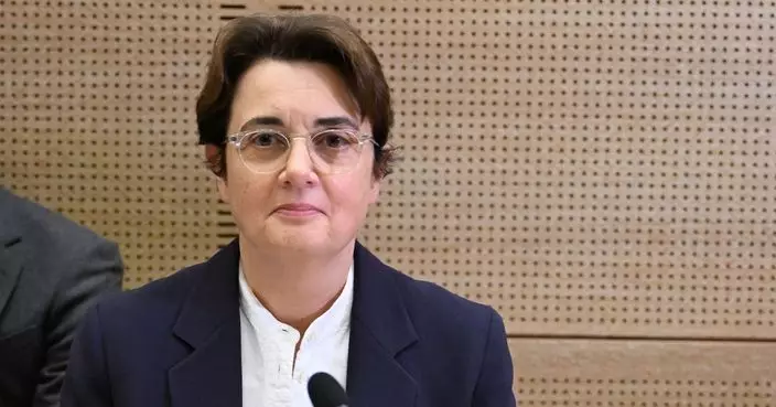 法國羅浮宮館長德卡爾請辭 獲總統馬克龍接受