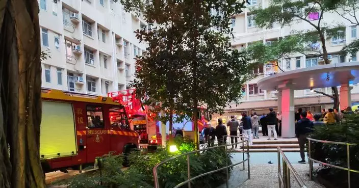 石蔭邨一個單位發生火警無人傷 約百名民疏散