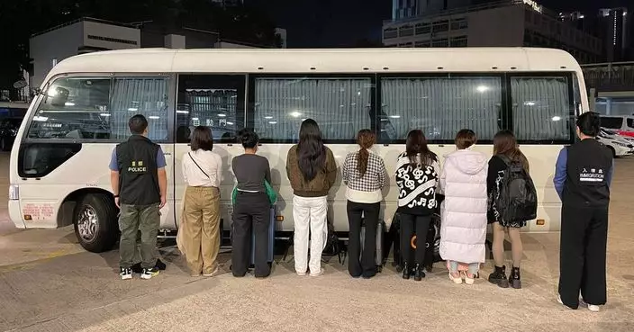 警方聯同入境處元朗打擊賣淫 共拘25名內地女子最細僅16歲