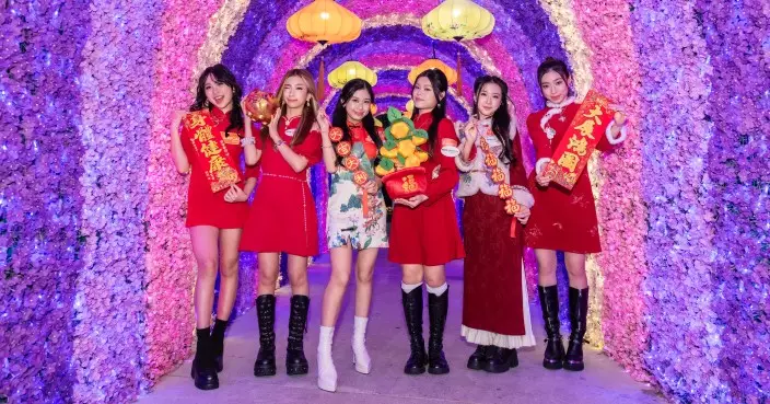 新晉女團Honey Punch大爆農曆新年趣事 Alma一起身即向父母逗利是