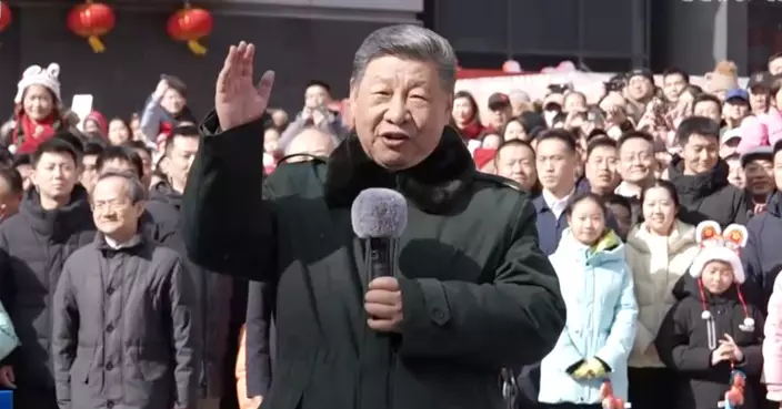 北京看望慰問基層幹部群眾 習近平向全國各族人民及港澳台同胞致新春祝福