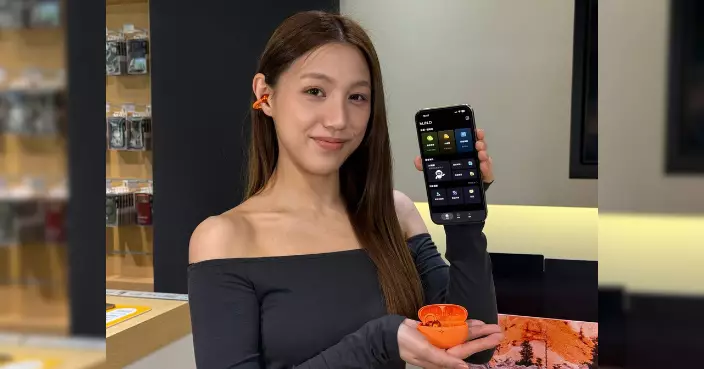 Momax推AI夾耳式耳機 支援140語言即時翻譯 商務旅行推薦