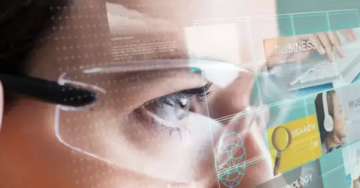 AI眼鏡惹禍？法國後生仔返工戴智能眼鏡 竟然引來阿sir拉人？